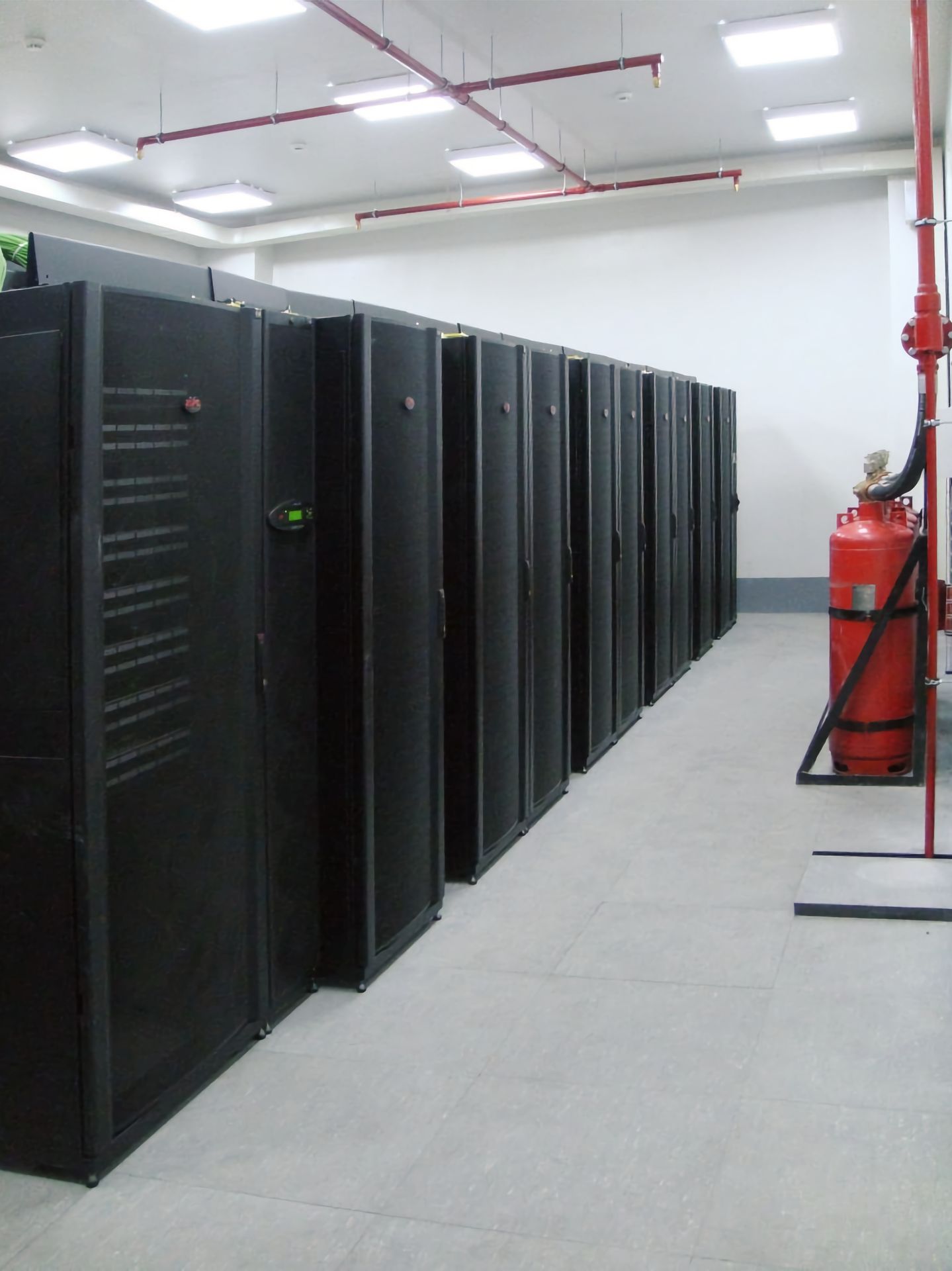 ЦОД для ДБ АО "Сбербанк" Алматы