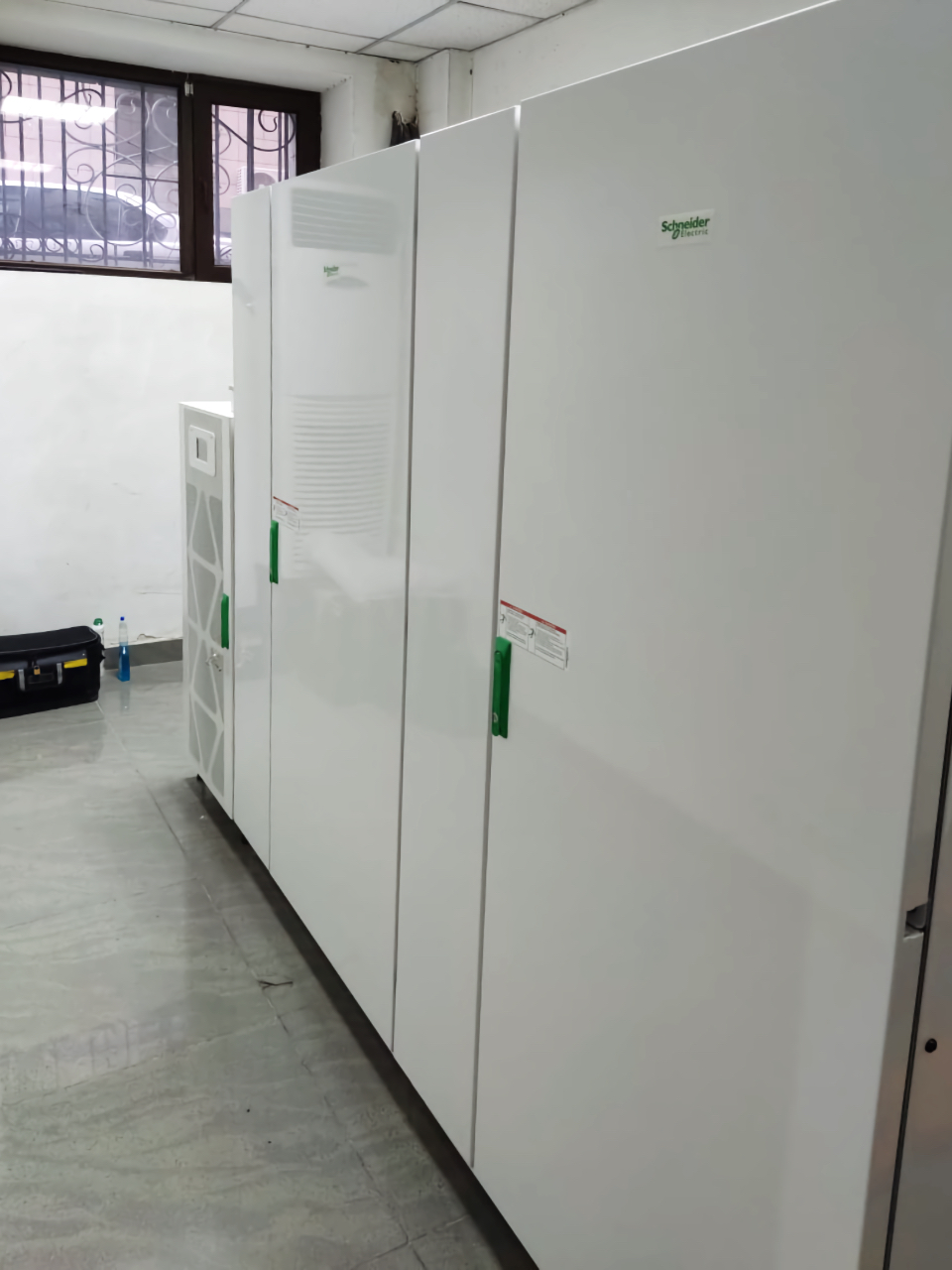 ИБП Easy UPS 3M мощностью 160кВт для АО Банк ЦентрКредит в г. Шымкент