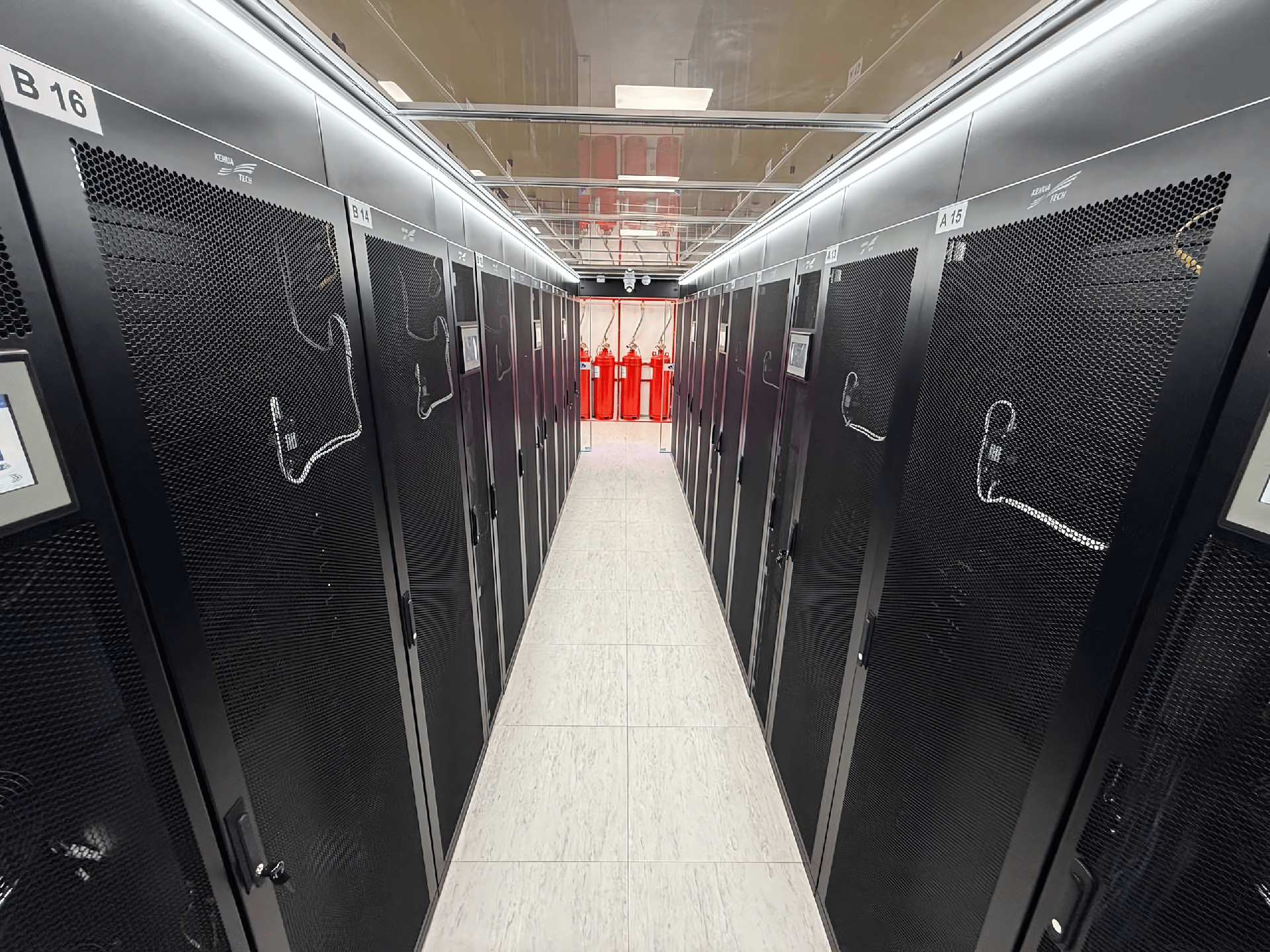 ЦОД для АО "Евразийский Банк" в новом здании на ул. Кунаева, 56