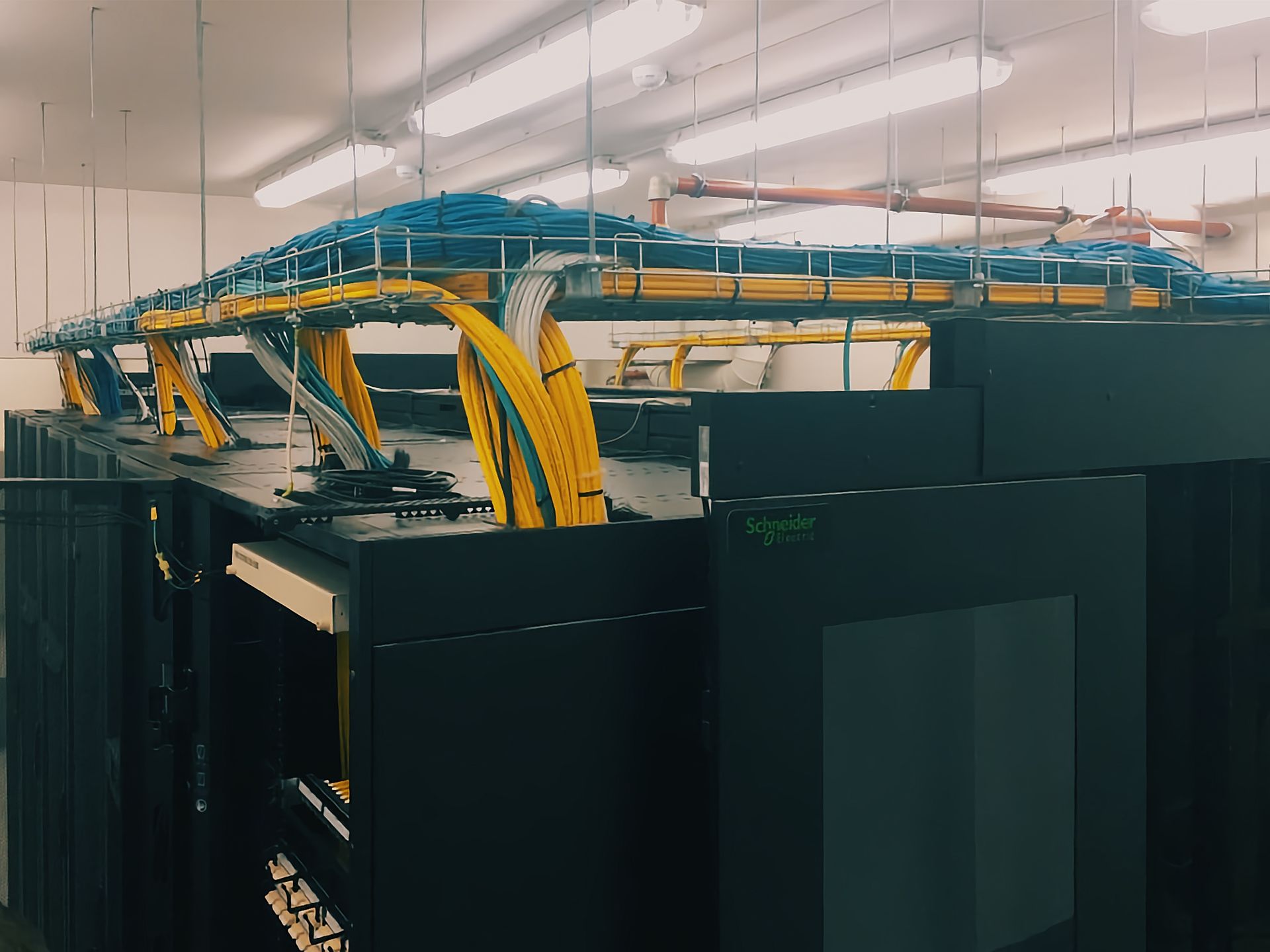 ЦОД для АО "Qazaq Banki" Алматы